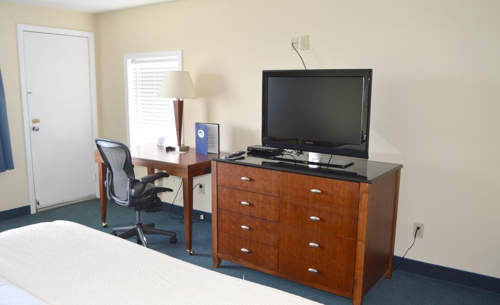 Hampton House Hotel מראה חיצוני תמונה