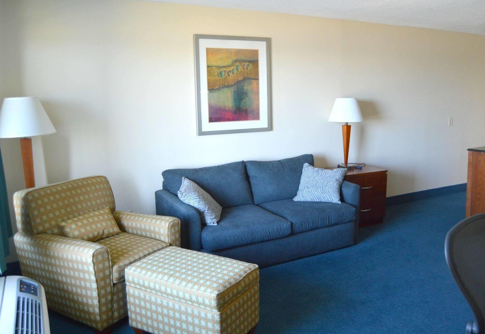 Hampton House Hotel מראה חיצוני תמונה