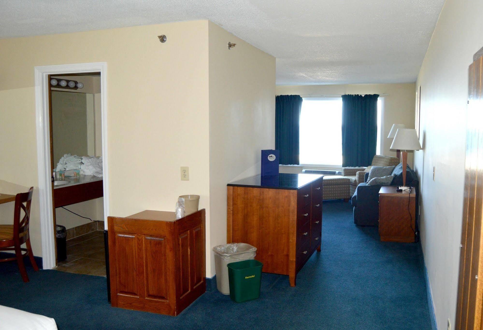 Hampton House Hotel מראה חיצוני תמונה