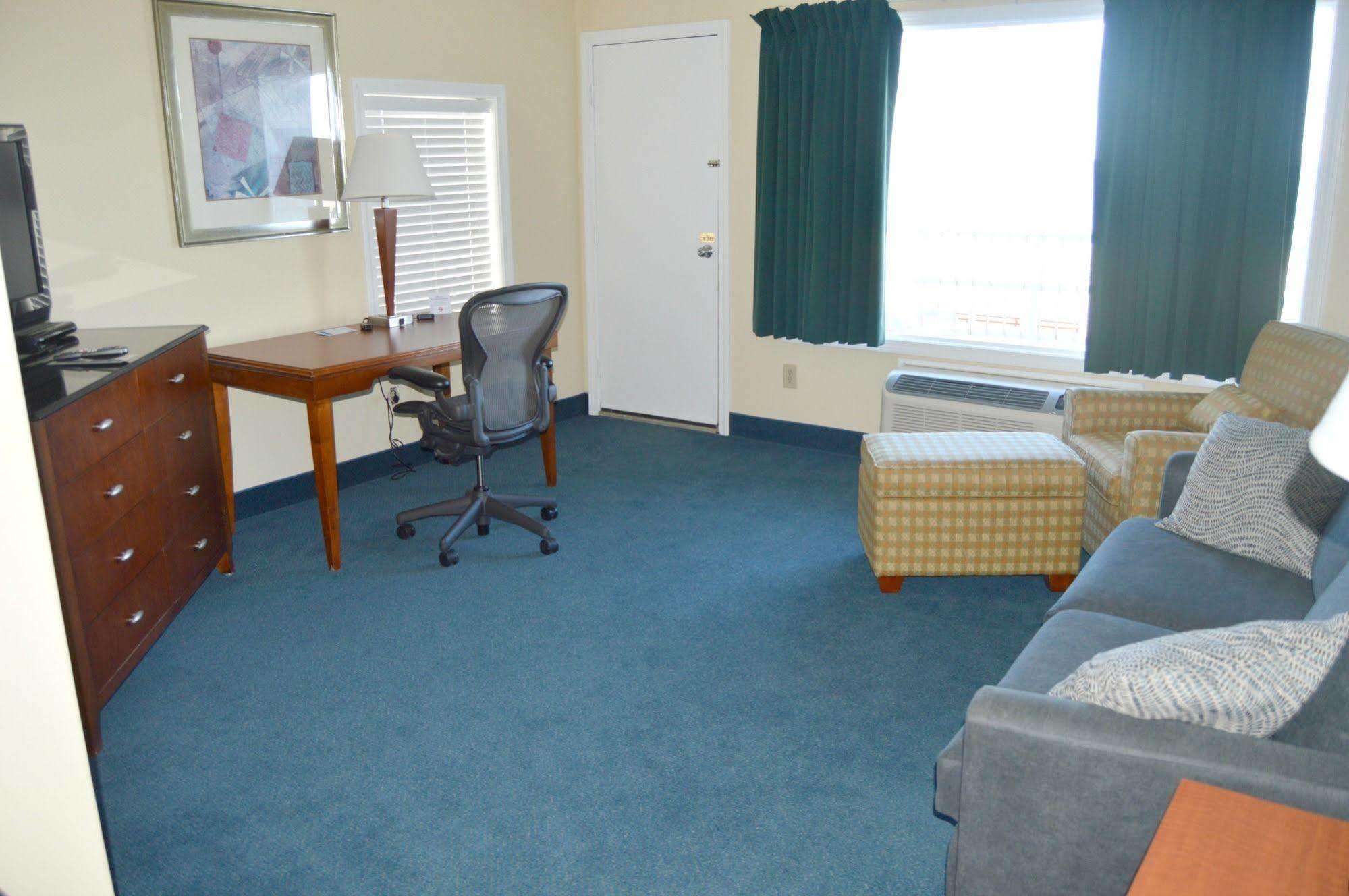 Hampton House Hotel מראה חיצוני תמונה
