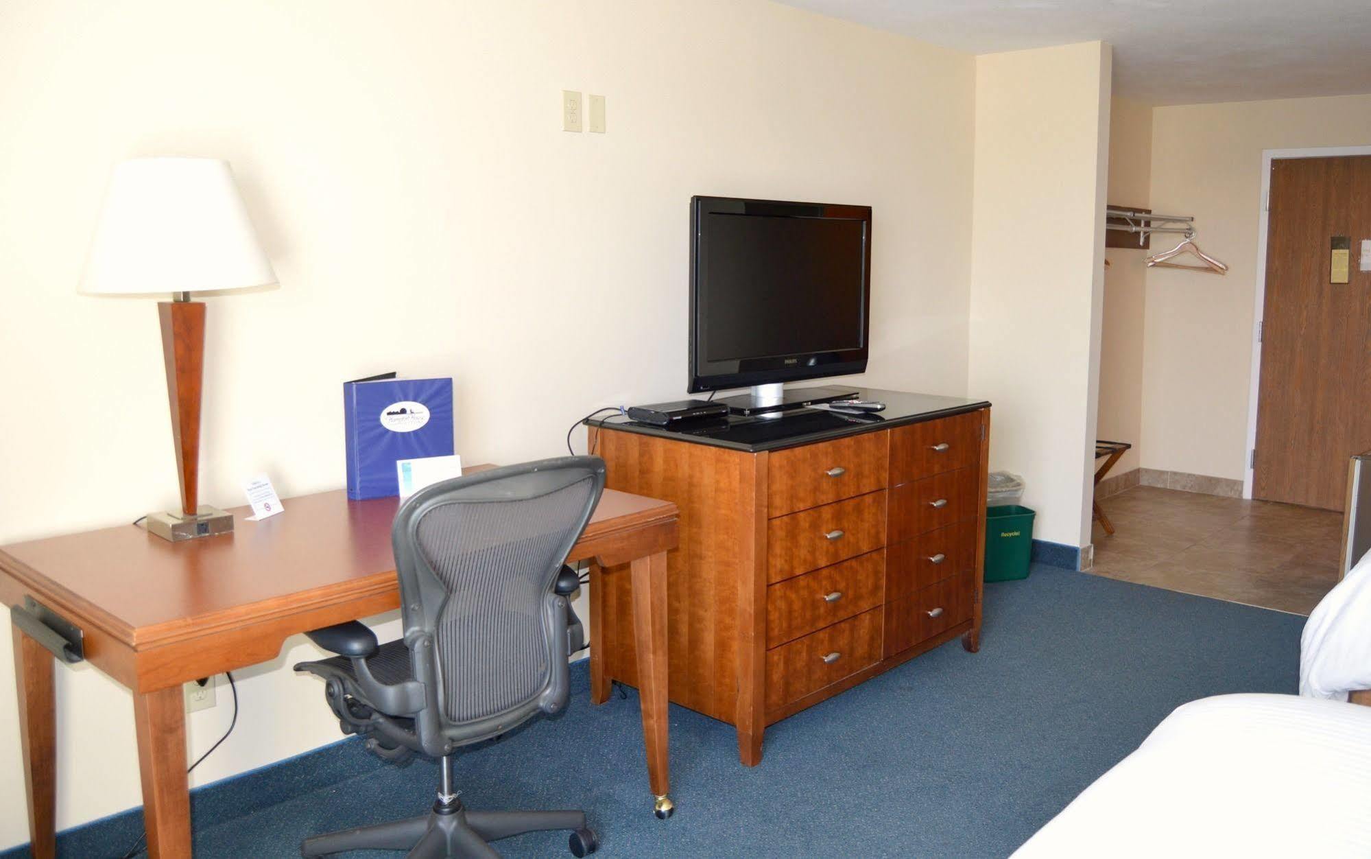 Hampton House Hotel מראה חיצוני תמונה