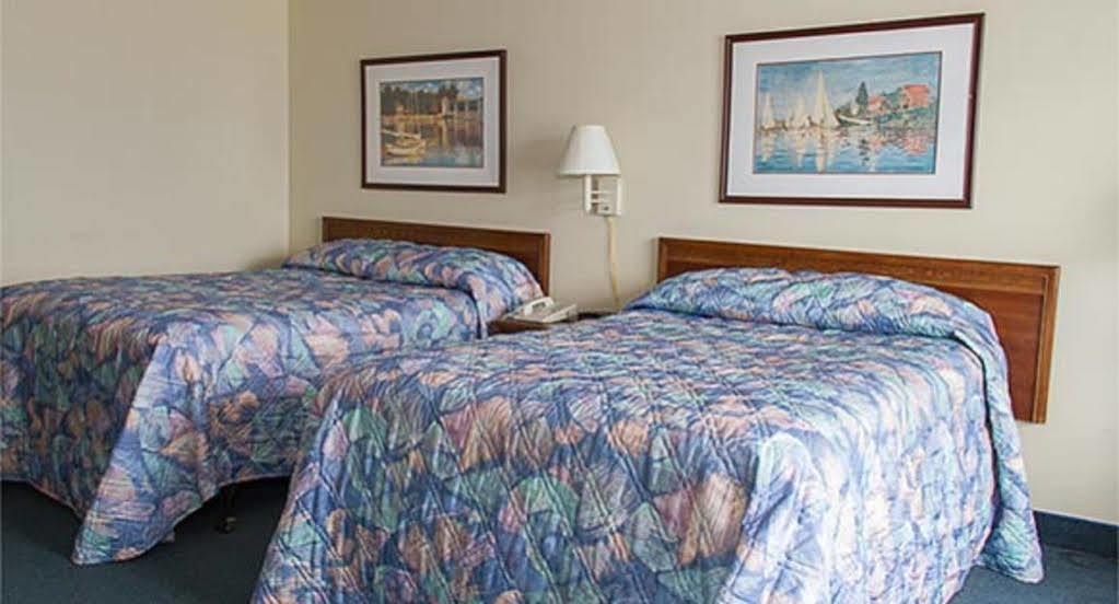 Hampton House Hotel מראה חיצוני תמונה